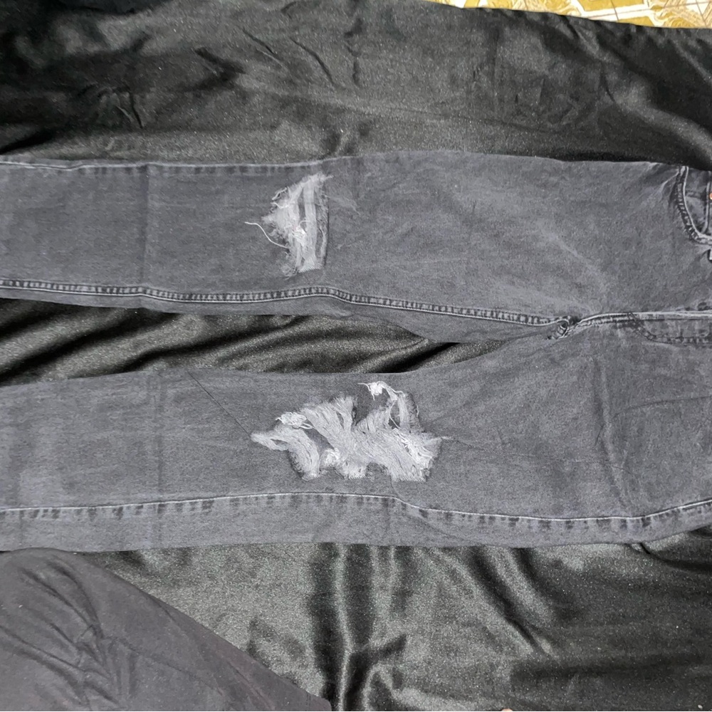 Men's Distressed Black Jeans